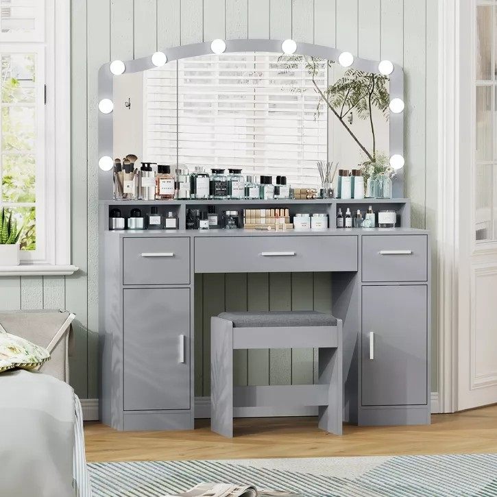 www.jingtongfurniture.com